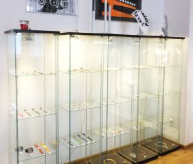 PIT WINKLER in Bonn, Bonn, Schmuck, Kettenunikate, einzigartig, Design aktuell, Qualität, Design, Schmuckstück, Münsterstraße 12-14, 53111 Bonn