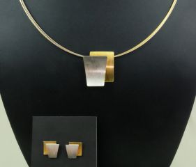 PIT WINKLER in Bonn, Bonn, Schmuck, Kettenunikate, einzigartig, Design aktuell, Qualität, Design, Schmuckstück, Münsterstraße 12-14, 53111 Bonn