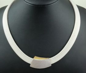PIT WINKLER in Bonn, Bonn, Schmuck, Kettenunikate, einzigartig, Design aktuell, Qualität, Design, Schmuckstück, Münsterstraße 12-14, 53111 Bonn