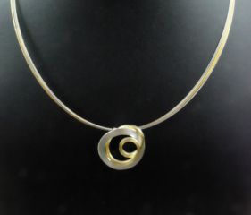PIT WINKLER in Bonn, Bonn, Schmuck, Kettenunikate, einzigartig, Design aktuell, Qualität, Design, Schmuckstück, Münsterstraße 12-14, 53111 Bonn